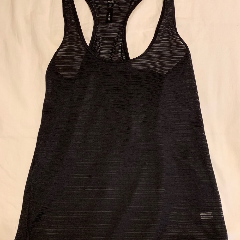 Black workout tank